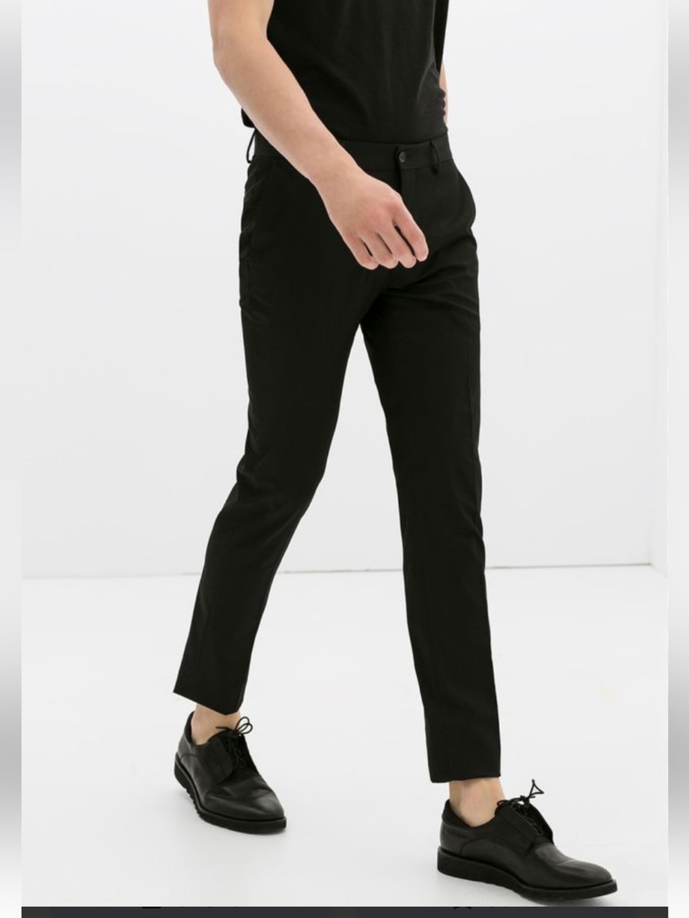 Zara Men's Black Tapered Trousers
